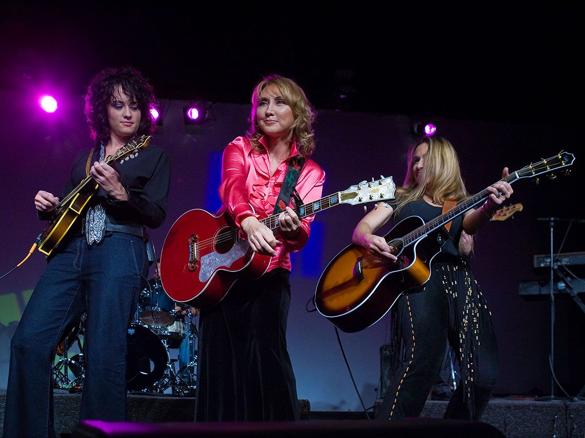 Pam Tillis